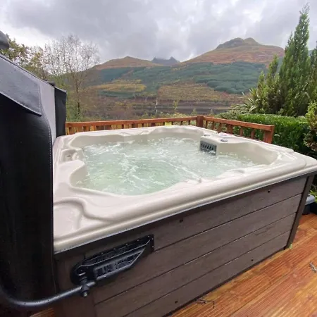 Braemor 4 Bedroom Villa, All En-Suite Arrochar Exterior photo